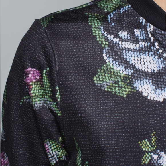 Lululemon | Party Bomb Jacket | Garden Party Smooth Silver Multi | Sz 6/8 | EUC - Picture 3 of 13